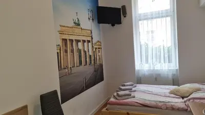 TV/Unterhaltungsangebot in der Unterkunft Green Apartment KM4 Studio with terrace