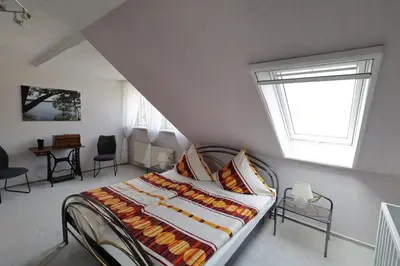 Ein Bett oder Betten in einem Zimmer der Unterkunft Ole's Nest