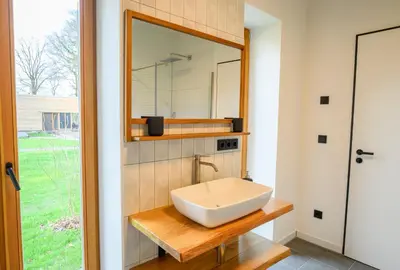 Ein Badezimmer in der Unterkunft Pausenhof Spreewald - Viel Platz für gemeinsame Zeit - Ruhige Spreewald-Fewos in Alleinlage - Kinder reisen kostenlos! Hunde Willlkommen