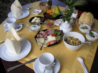 Essen in der Ferienwohnung oder in der Nähe