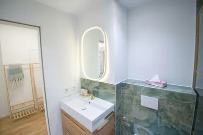 Ein Badezimmer in der Unterkunft Berlin hautnah! Designer-Apartment an der Spree