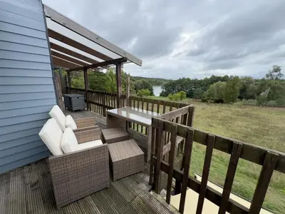 Ein Balkon oder eine Terrasse in der Unterkunft Haus am See - Ferienwohnung mit Panoramablick