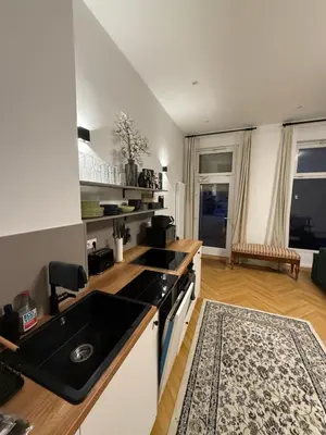 Küche/Küchenzeile in der Unterkunft Rockchair - NB20 Cozy Apartment in Friedrichshain Ostkreuz