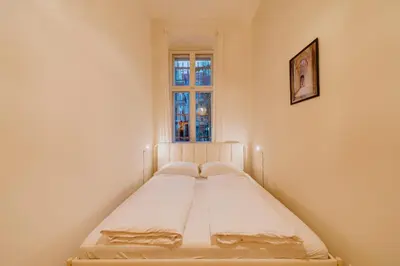 Ein Bett oder Betten in einem Zimmer der Unterkunft 2 Bedroom-UrbanApartment-Berlin