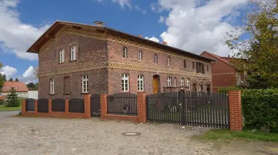 Das Gebäude in dem sich die Ferienwohnung befindet