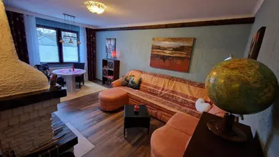 Ein Sitzbereich in der Unterkunft Apartment Villa Karena mit 2 Schlafzimmern