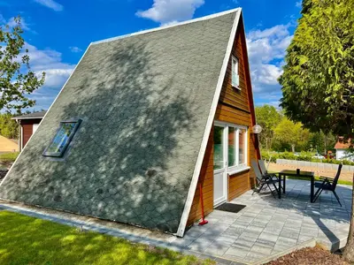 Das Gebäude in dem sich das Ferienhaus befindet