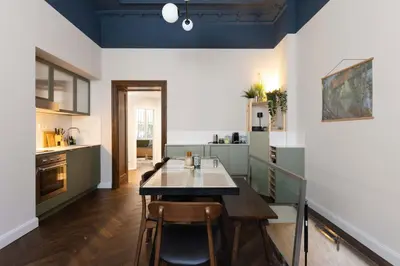 Grundriss der Unterkunft 3 BDR apt in Prenzlauer Berg with cinema