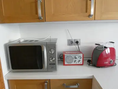 Küche/Küchenzeile in der Unterkunft Ferienwohnung in Berlin-Grünau, Wasser- und Waldnähe, gute Verkehrsanbindung