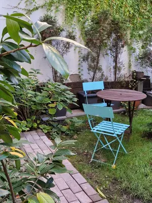 Ein Garten an der Unterkunft Superapartments in Potsdam