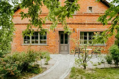 Ein Garten an der Unterkunft Retro-Chic In The Heart Of The Uckermark