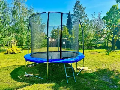 Ein Kinderspielbereich in der Unterkunft Ferienhaus Havelzeit in Werder an der Havel