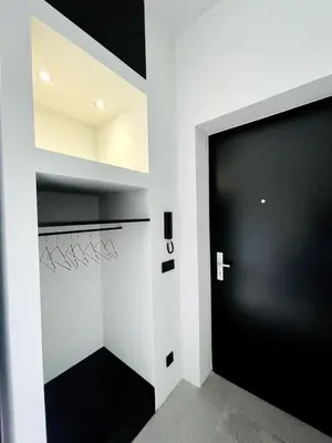 Grundriss der Unterkunft Room with a bathroom and private entrance door