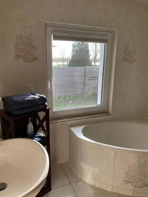 Ein Badezimmer in der Unterkunft Nati's Beetzsee-Bungalow