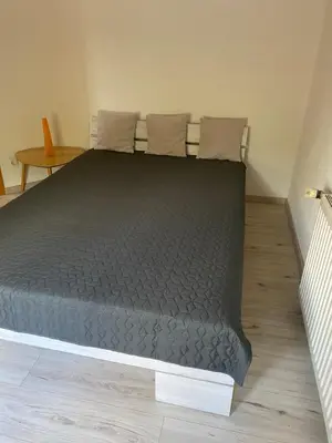 Ein Bett oder Betten in einem Zimmer der Unterkunft Nati's Beetzsee-Bungalow