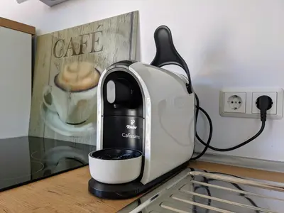 Kaffee-/Teezubehör in der Unterkunft Modernes Apartment nähe BER, Tesla und Seen