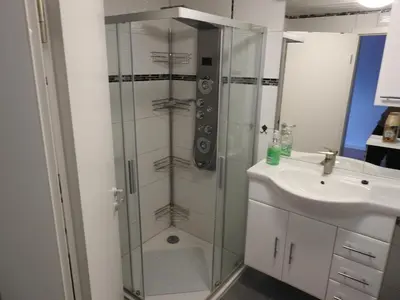 Ein Badezimmer in der Unterkunft Alte Schmiede