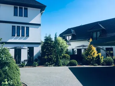 Das Gebäude in dem sich die Ferienwohnung befindet