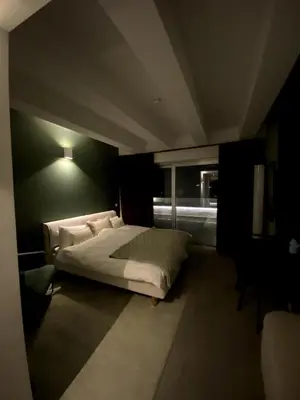 Ein Bett oder Betten in einem Zimmer der Unterkunft Luxury penthouse near Ku-damm