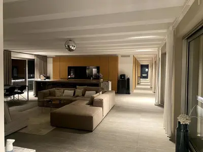 Ein Sitzbereich in der Unterkunft Highclass luxury penthouse near Kudamm