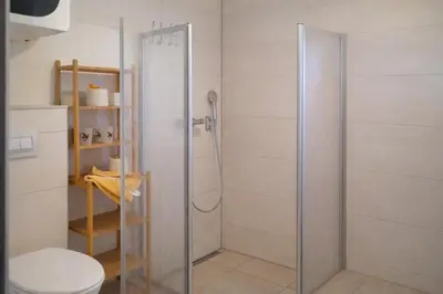 Ein Badezimmer in der Unterkunft Ferienhaus Cottbus