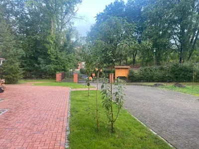 Ein Garten an der Unterkunft Pension zm Zenshaus FW Balance
