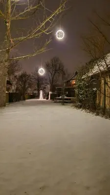 Apartment Grey am See mit Zugang im Winter