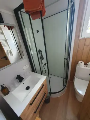 Ein Badezimmer in der Unterkunft Tiny Haus 2