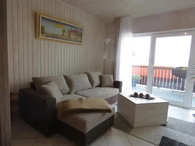 Ein Sitzbereich in der Unterkunft Haus Evelyn