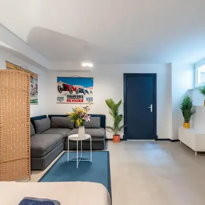 Modern Flat in Kreuzberg 2 bath rooms