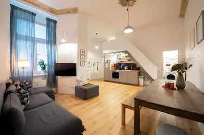 TV/Unterhaltungsangebot in der Unterkunft Urban Apartment Friedrichshain Boxhagenerstraße