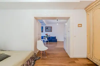 Ein Sitzbereich in der Unterkunft Unique Ap Kreuzberg 4 Bed Rooms