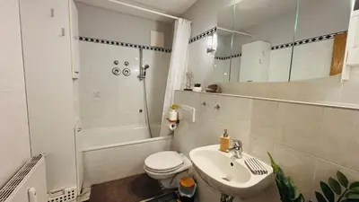 Ein Badezimmer in der Unterkunft Berliner Vorstadtperle
