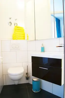 Ein Badezimmer in der Unterkunft Apartments Rummelsburger Bucht am Ostkreuz