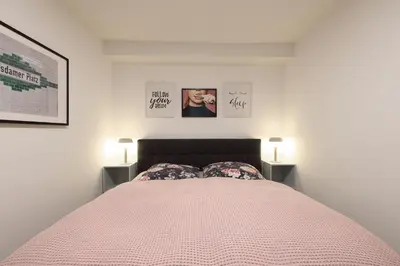 Ein Bett oder Betten in einem Zimmer der Unterkunft N15 - Room22 Apartment Familyhouse