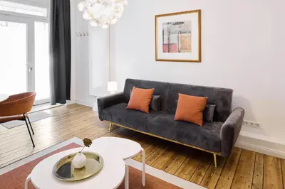 Ein Sitzbereich in der Unterkunft Curated City Refuge
