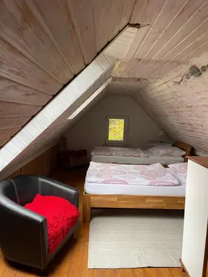Ein Bett oder Betten in einem Zimmer der Unterkunft Waldhaus bei Berlin