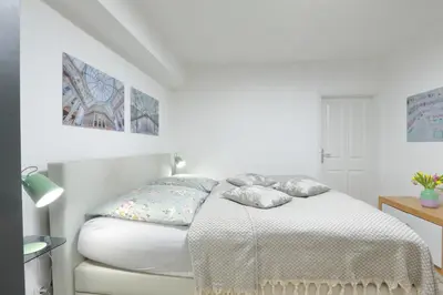 Ein Bett oder Betten in einem Zimmer der Unterkunft S31 - Room 22 Apartment Bergmannstraße Back
