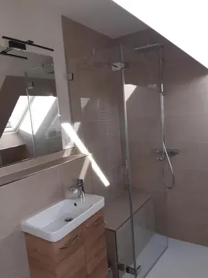 Ein Badezimmer in der Unterkunft Oderbruch Ferienwohnung Am Speicher