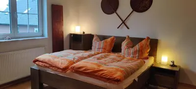 Ein Bett oder Betten in einem Zimmer der Unterkunft Schöne Ferienwohnung bei Berlin