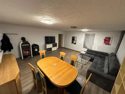 TV/Unterhaltungsangebot in der Unterkunft Ferienhaus nahe Berlin Bungalow mit Kamin