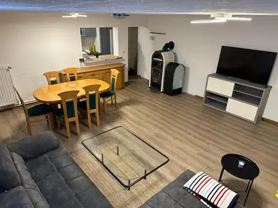 TV/Unterhaltungsangebot in der Unterkunft Ferienhaus nahe Berlin Bungalow mit Kamin