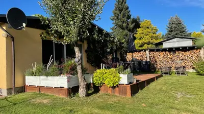 Ein Garten an der Unterkunft Spreewald Haus Boche