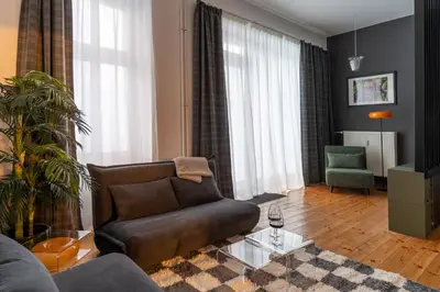 Ein Sitzbereich in der Unterkunft Luxury Apartment, Space for 7! Central Location Neukölln & Kreuzberg