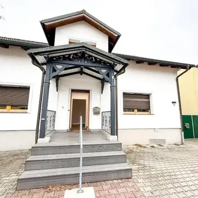Apartment for large groups south of Berlin