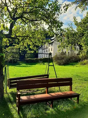 Ein Garten an der Unterkunft Die Malche Gäste und Tagungshaus Villa App 13