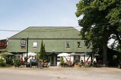 Das Gebäude in dem sich die Pension befindet