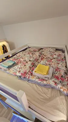 Ein Bett oder Betten in einem Zimmer der Unterkunft Holiday Everyday - Berlin Calling