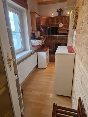 Küche/Küchenzeile in der Unterkunft 2-Etagen-Wohnung im Haus am See von Berlin