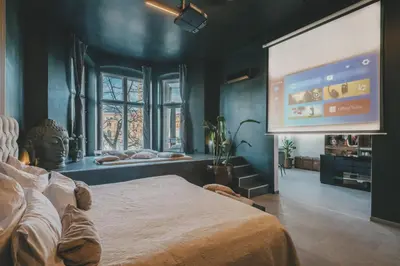 Ein Bett oder Betten in einem Zimmer der Unterkunft Altbauloft im Herzen Berlins
